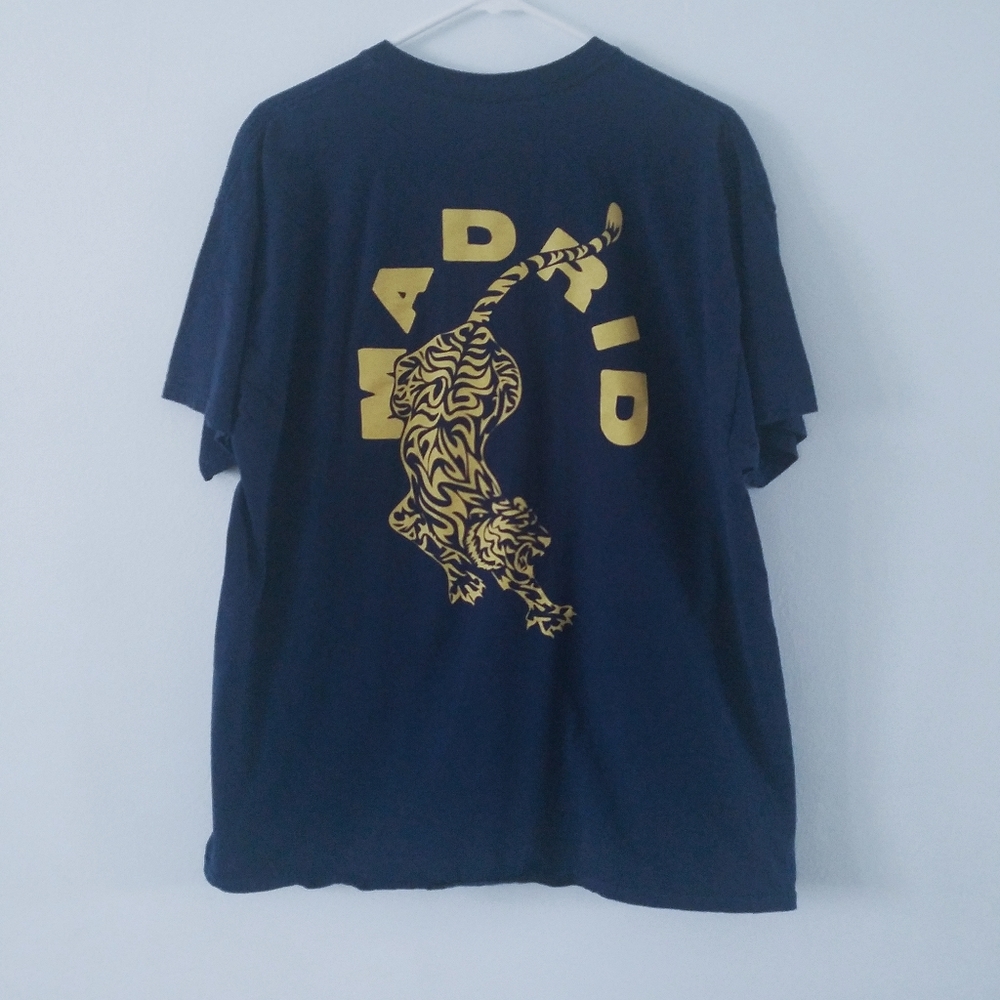 Gildan unisex Madrid tiger graphic t-shirt XL
